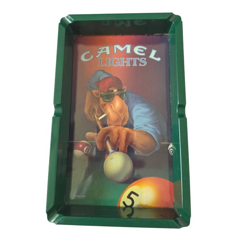 Vintage 1992 Joe Camel Lights Pool Player Plastic Ashtray Green White Tobacciana